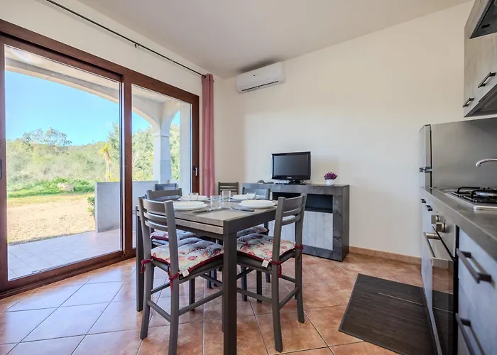The House By The Sea- Ad Group אולביה