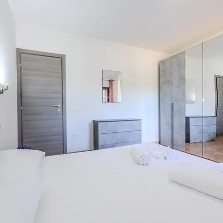 The House By The Sea- Ad Group Apartamento