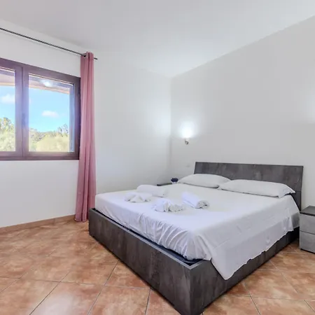 The House By The Sea- Ad Group Apartamento Olbia