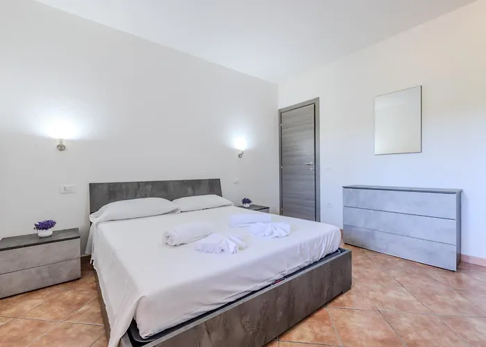 The House By The Sea- Ad Group Apartman Olbia